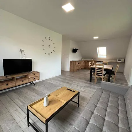 Badz Blisko 아파트 *