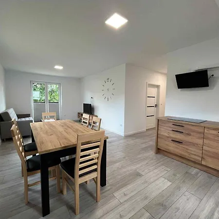 Badz Blisko 아파트 *